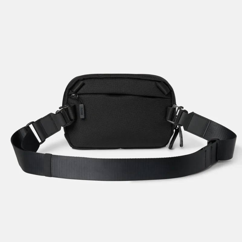 Commuter Sling - Royal Black